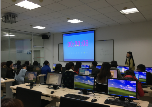 会计学院顺利开展 “第一届研究生金手指职业技能”大赛